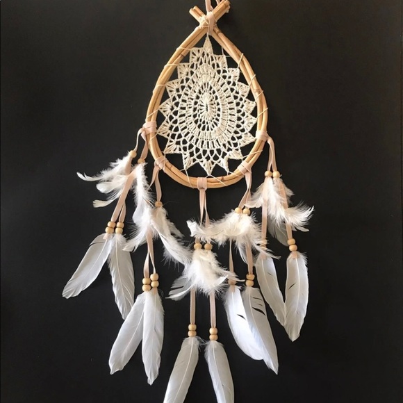 30 sets special over 50% discount . Dreamcatchers handmade from Bali - Picture 2 of 5